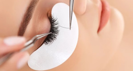 Become A Great Makeup Artist By Doing Lash Extension Course Become A Great Makeup Artist By Doing Lash Extension Course