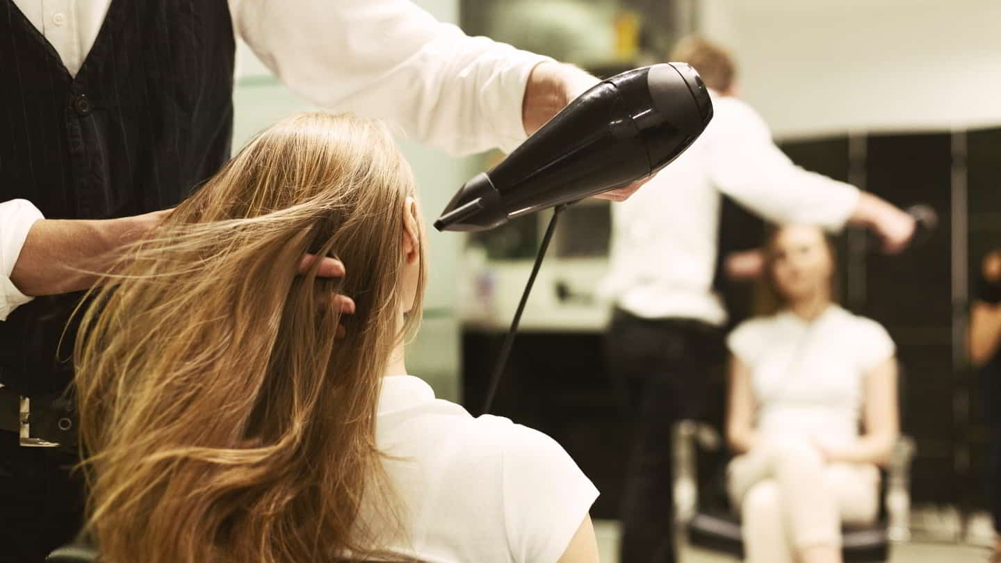 hair salon in Coolangatta